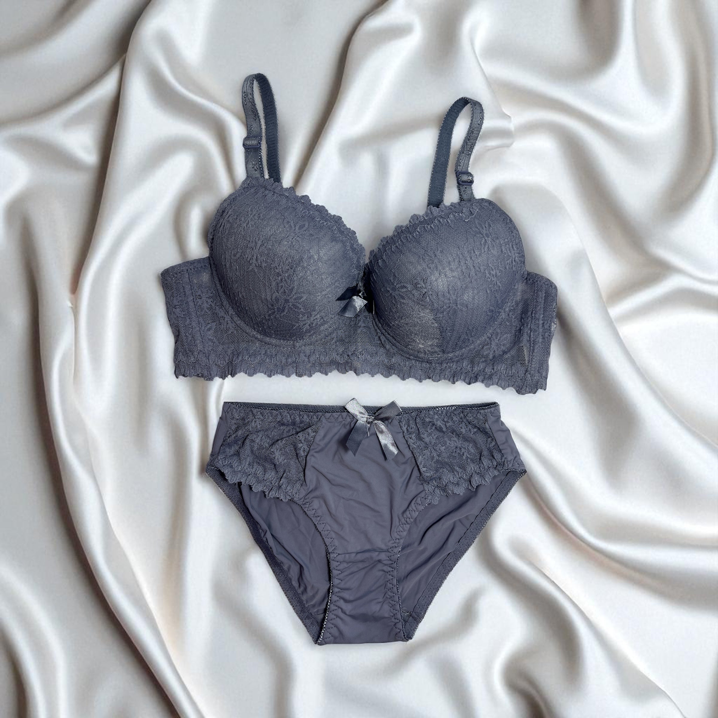 Fancy Padded Bra Set (Grey)